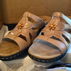 Clarks Lexi Myrtle Sandals 12 Narrow